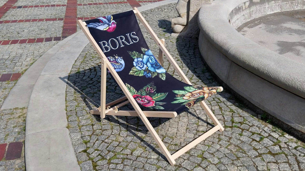 branded deckchairs